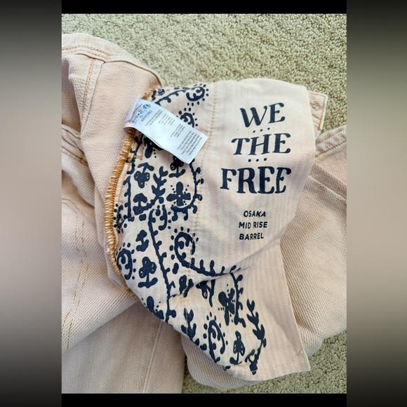 Free People We The Free Pink Osaka Jeans - Picture 2 of 7
